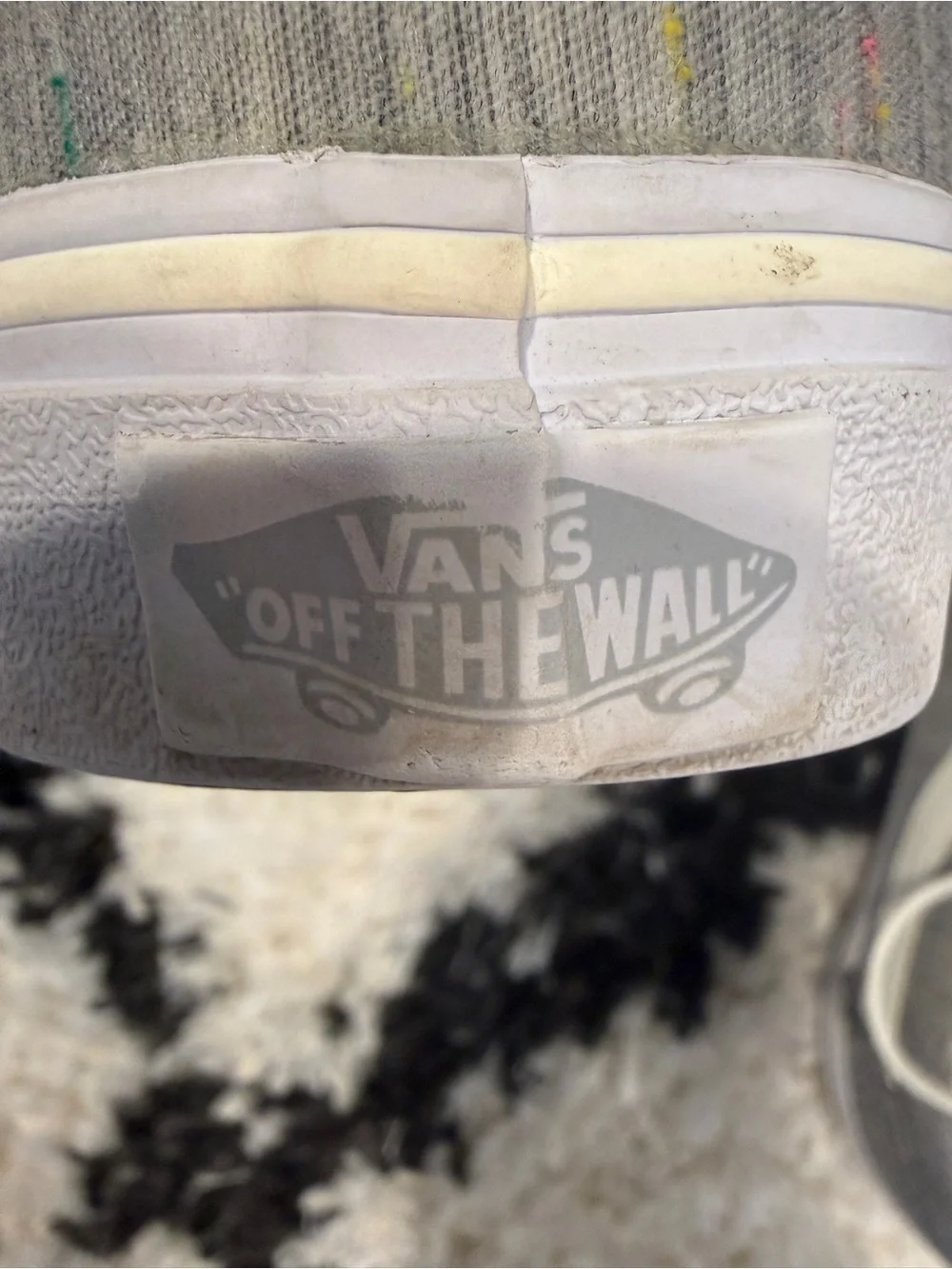 Women’s Vans Old Skool Speckled Jersey Sneakers – Size 6 – Gray/White - Picture 11 of 12
